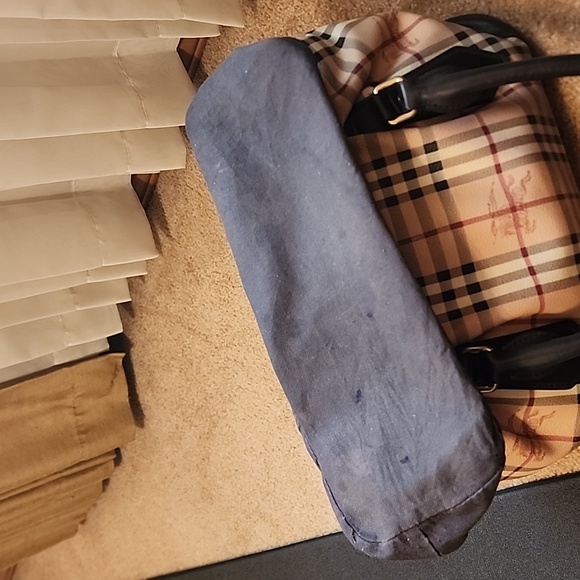 Burberry Classic Satchel Bag - Picture 6 of 16